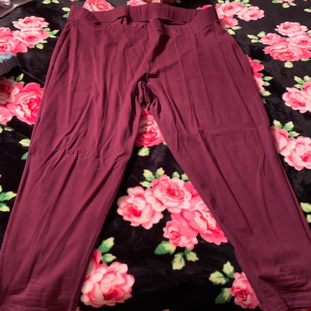 NEW torrid leggings size 4